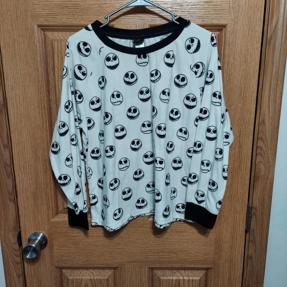 Pajama Top Nightmare Before Christmas Fleece Soft Long Sleeved‎ Shirt L (12-14)